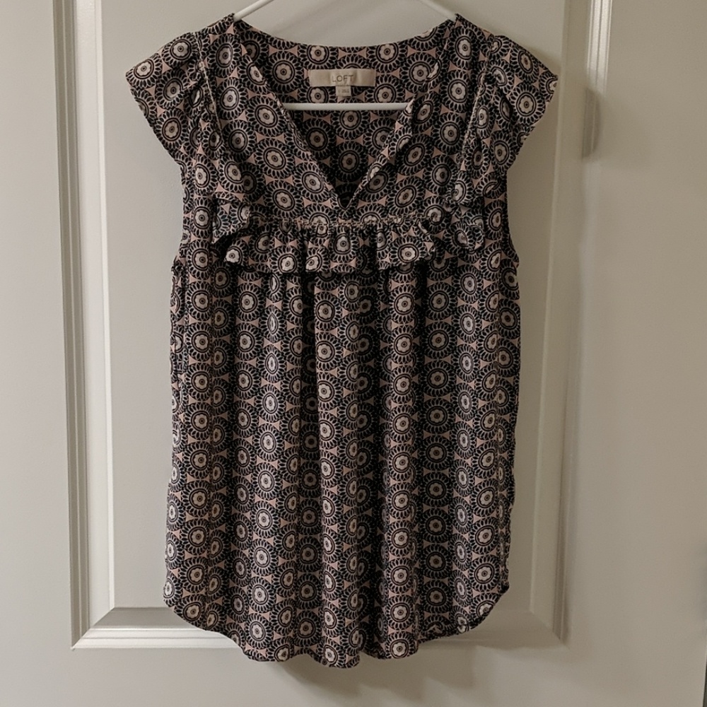 LOFT Pink Patterned Top Size S